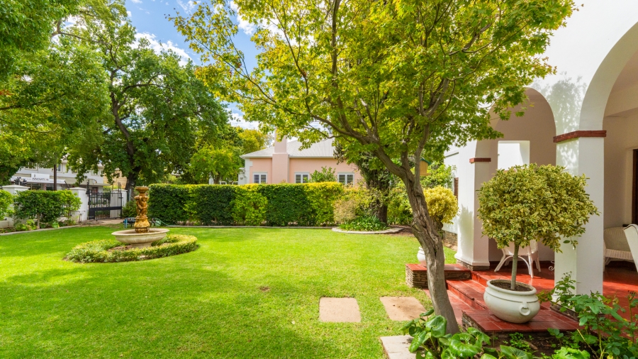 5 Bedroom Property for Sale in Worcester Western Cape